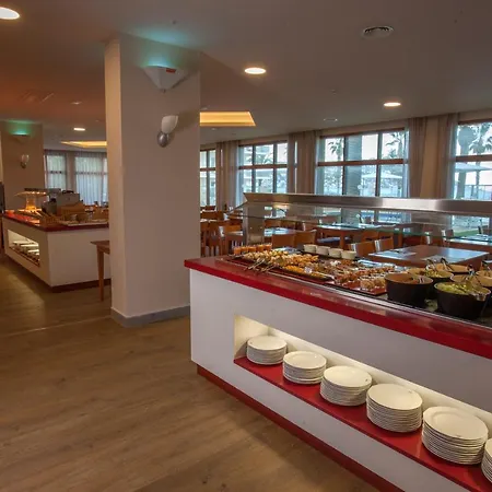 Hotel Monterrey By Pierre & 4*