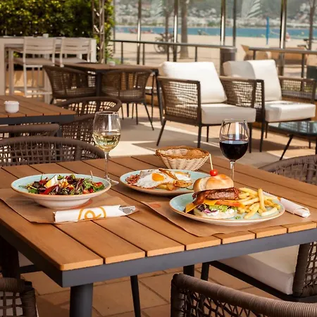 Hotel Monterrey By Pierre & 4*