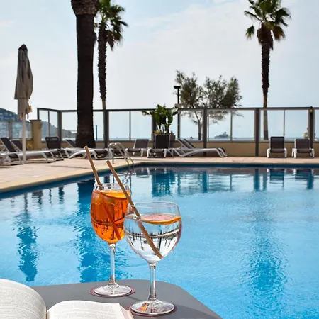 Hotel Monterrey By Pierre & 4*